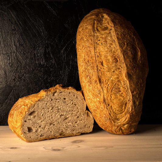 SAFTIGES WEISSBROT