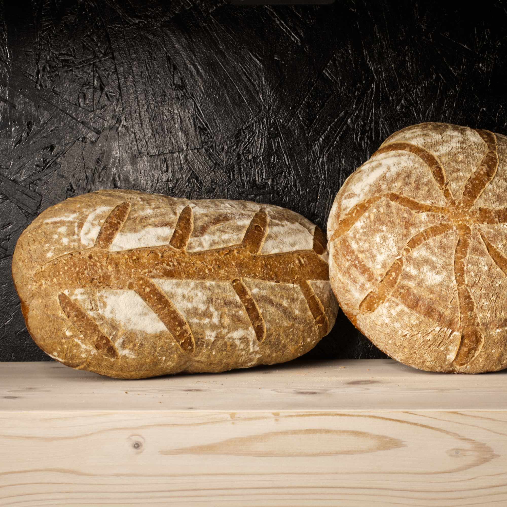 DET LÅNGSAMMA BRÖDET